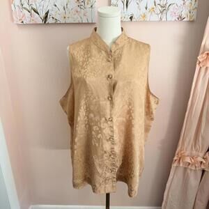 Valerie Stevens Woman Satin Leopard Jacquard Blouse